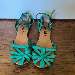 Mudd Teal Sandals